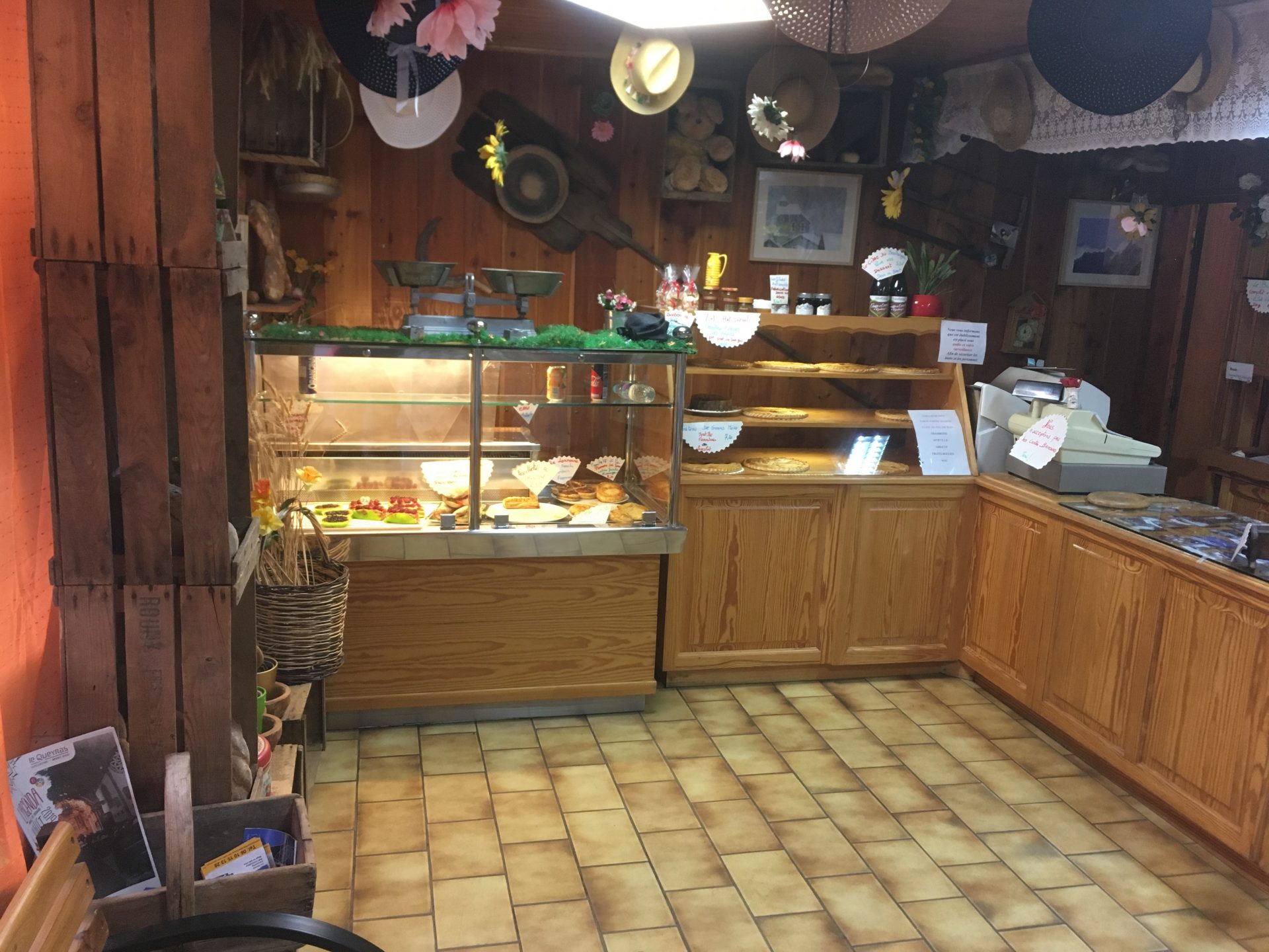 Vend boulangerie (Ceillac)